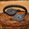 Hand-forged handle for furniture or chest