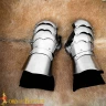 Gauntlets with shell-like segments