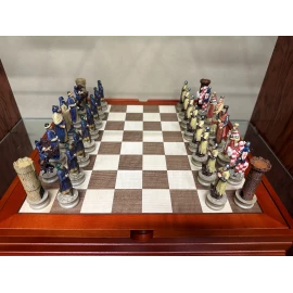 Crusaders Against Muslims Chess Set incl. Chess Board