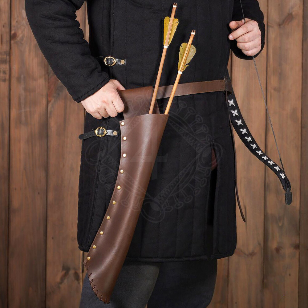 arrows leather belt